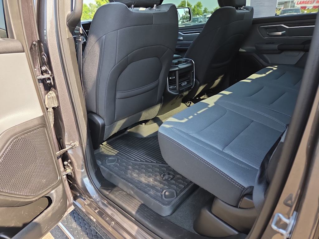 Thumbnail: 2023 RAM 1500 - 10