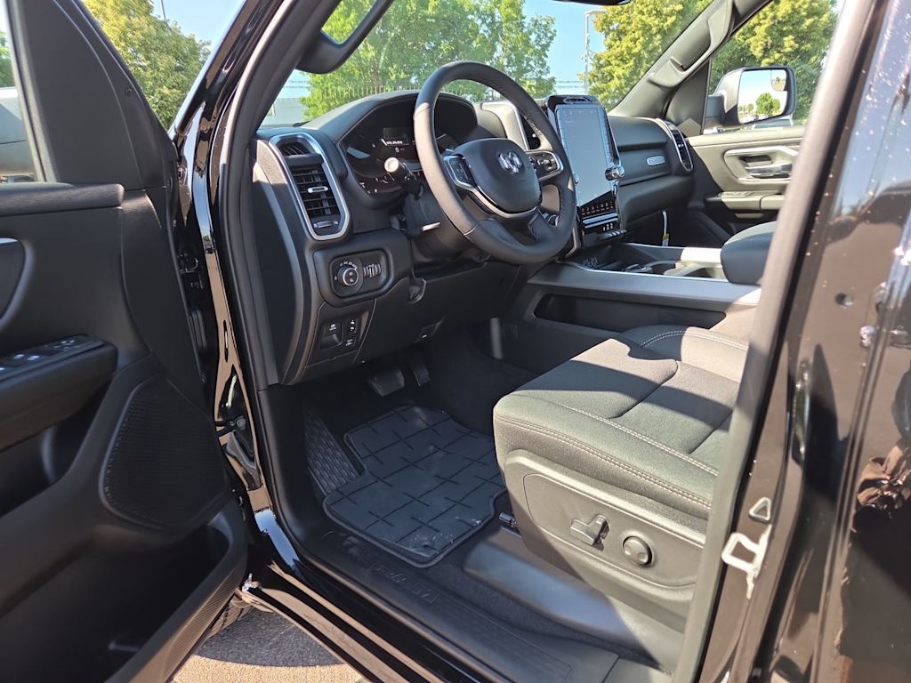 Thumbnail: 2026 RAM 1500 - 20