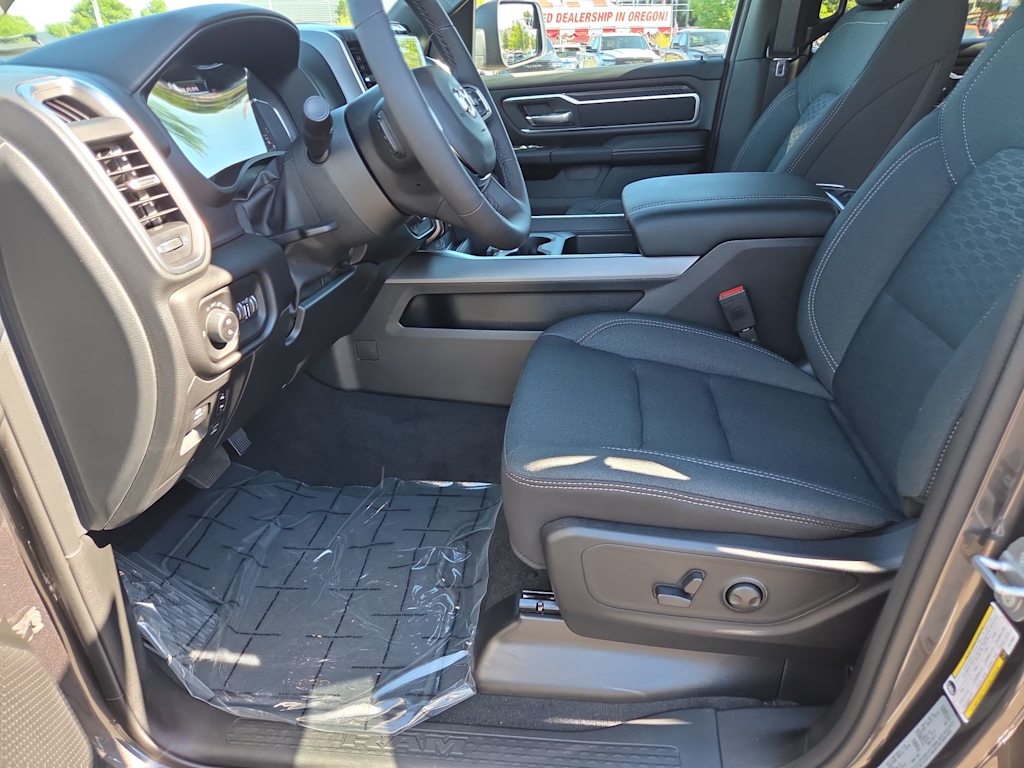 Thumbnail: 2026 RAM 1500 - 10