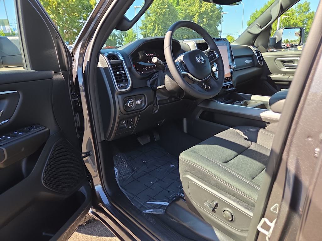 Thumbnail: 2026 RAM 1500 - 22