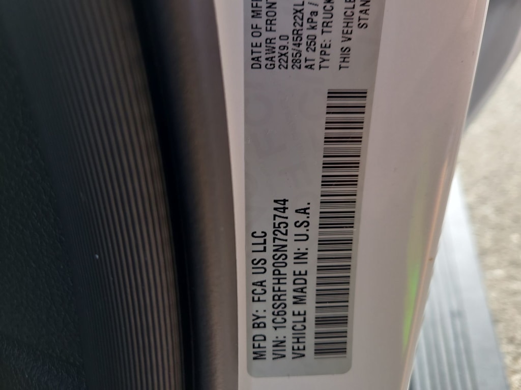 Thumbnail: 2025 RAM 1500 - 17