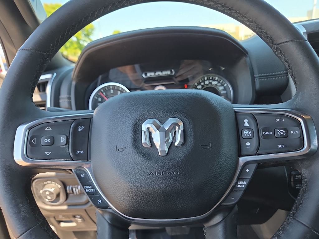 Thumbnail: 2025 RAM 1500 - 28