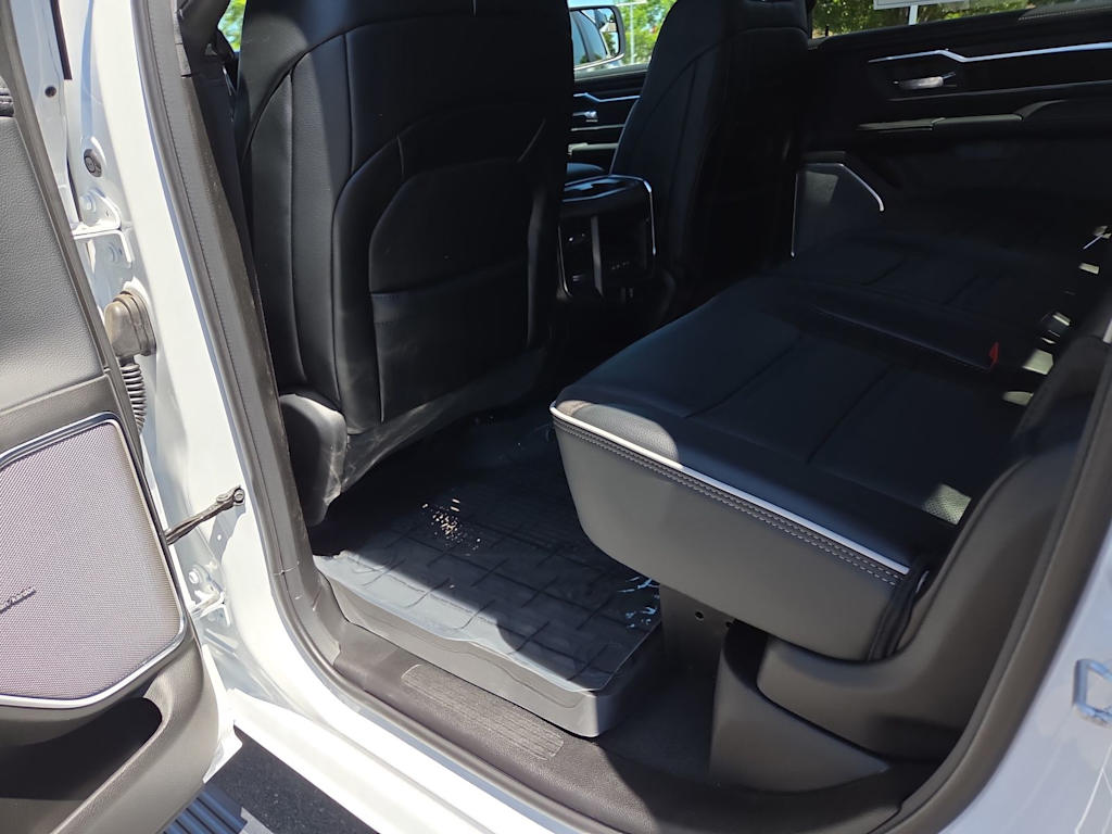 Thumbnail: 2026 RAM 1500 - 25