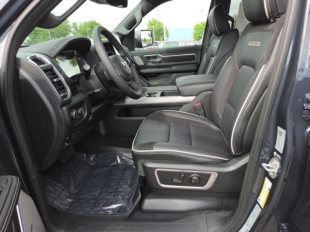 Thumbnail: 2026 RAM 1500 - 10