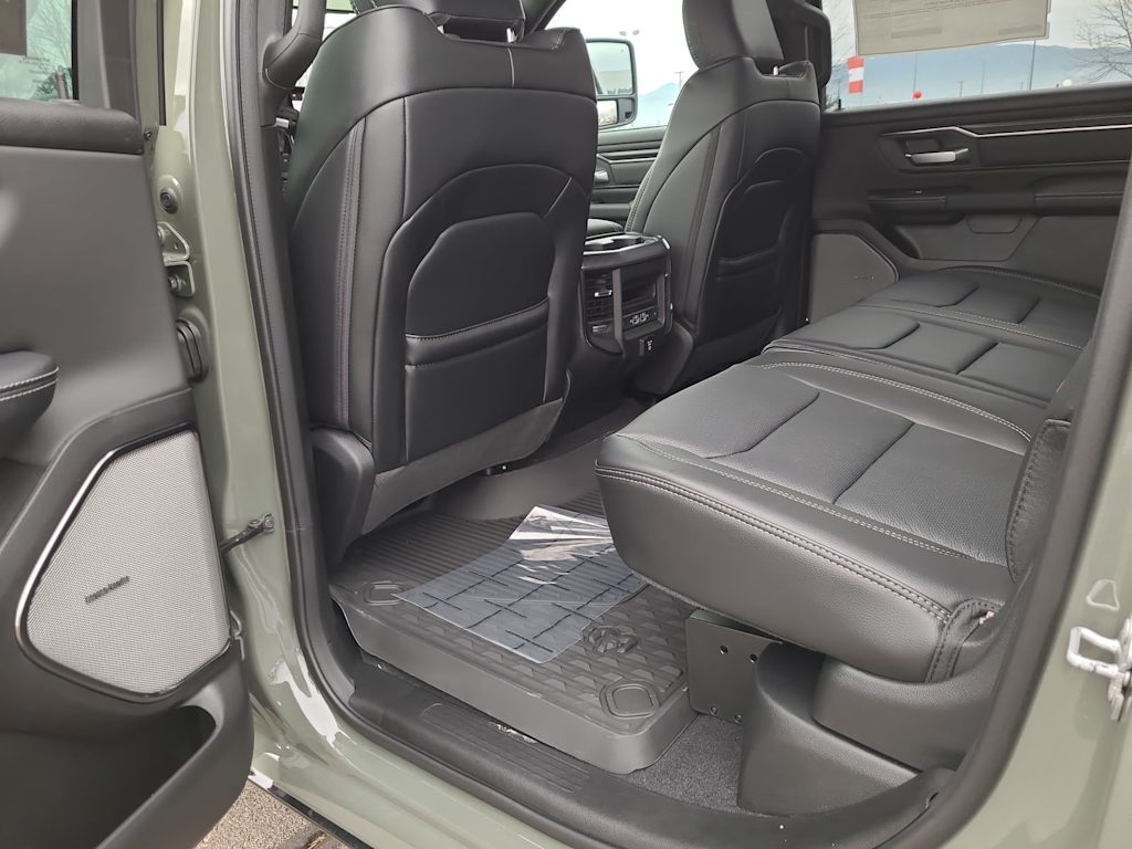 Thumbnail: 2026 RAM 1500 - 13