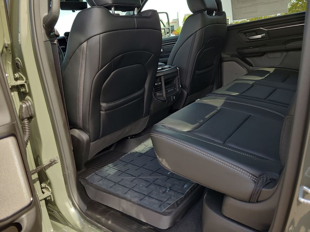 Thumbnail: 2026 RAM 1500 - 26