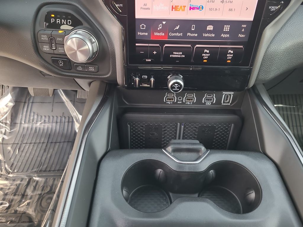 Thumbnail: 2026 RAM 1500 - 29