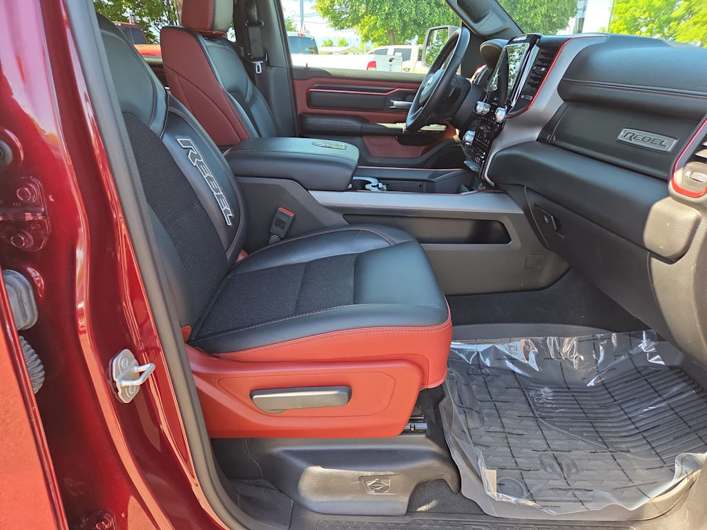 Thumbnail: 2025 RAM 1500 - 12