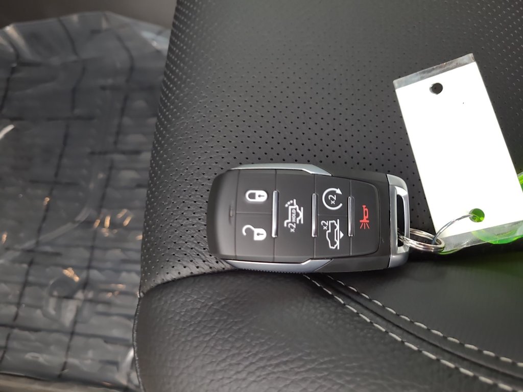 Thumbnail: 2026 RAM 1500 - 15