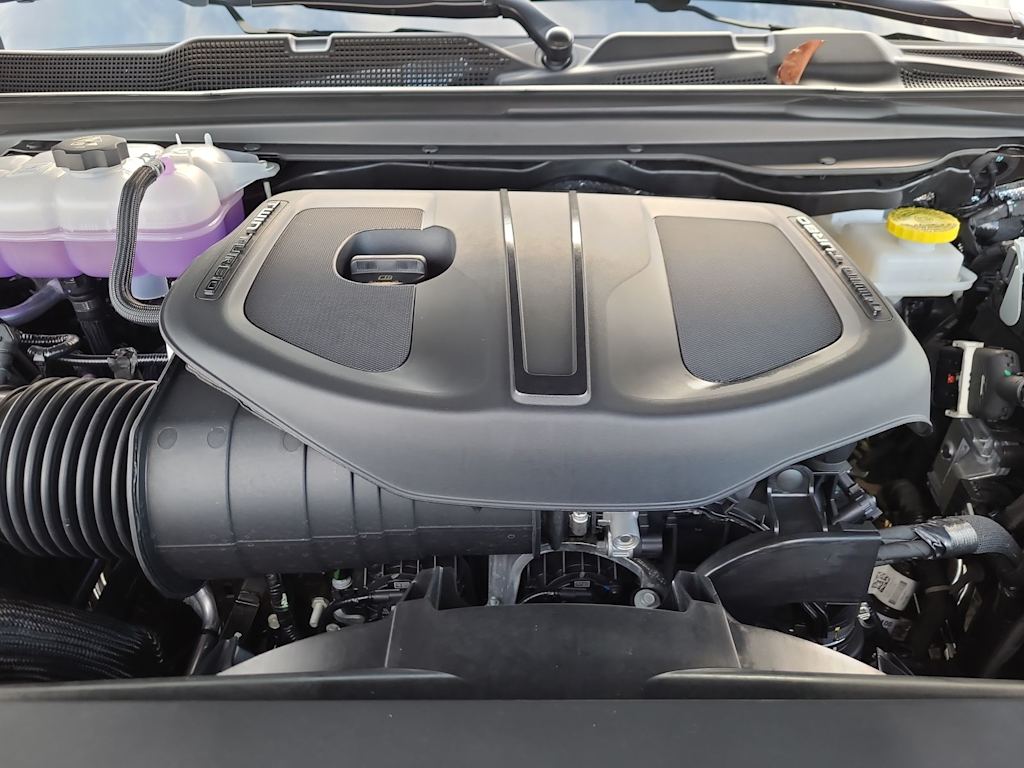 Thumbnail: 2026 RAM 1500 - 8