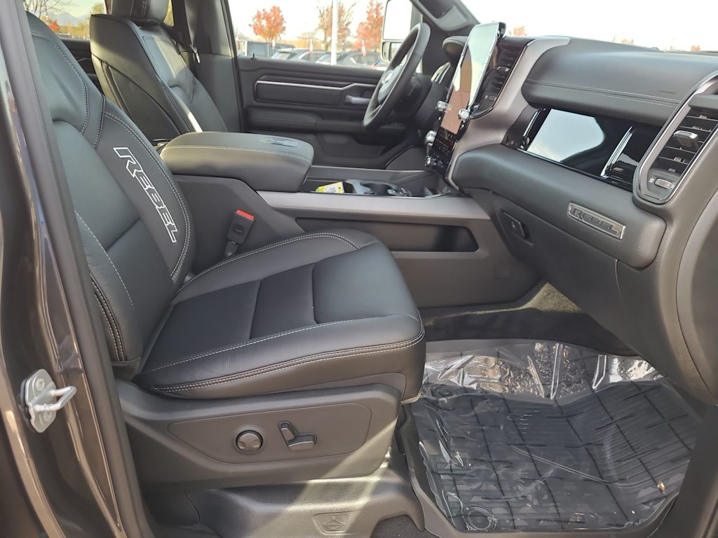 Thumbnail: 2026 RAM 1500 - 10