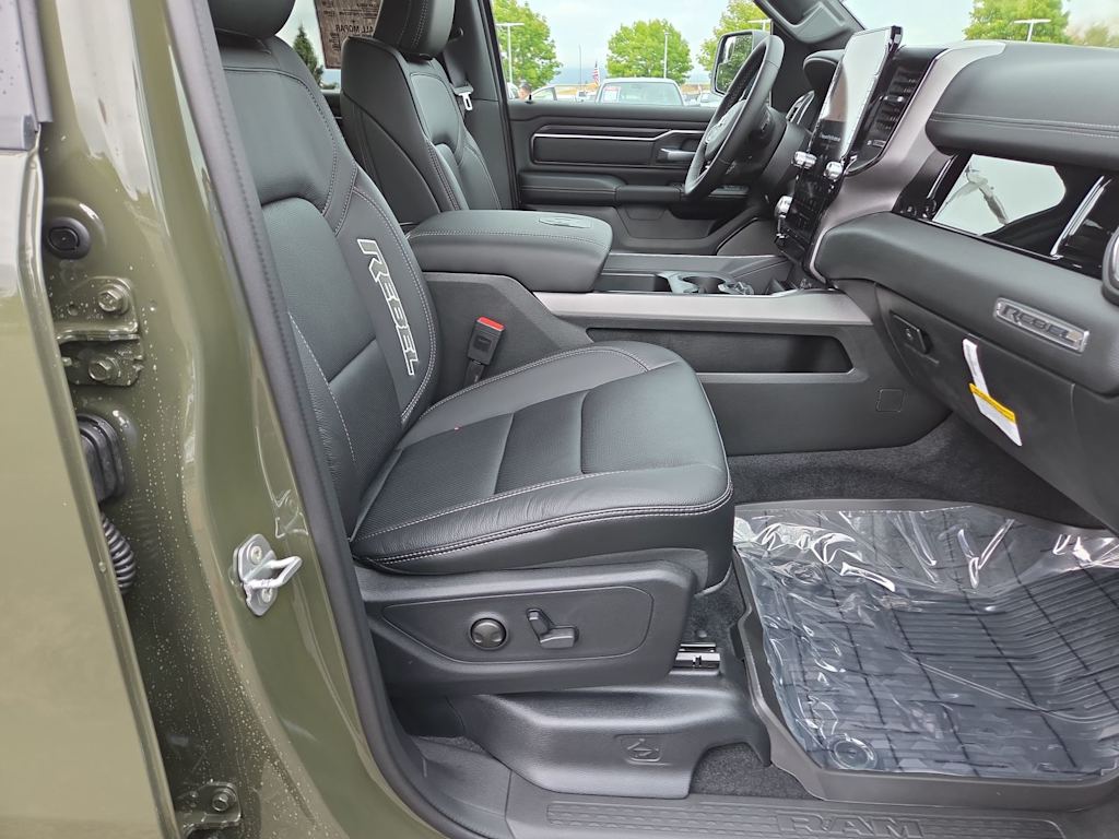 Thumbnail: 2026 RAM 1500 - 27