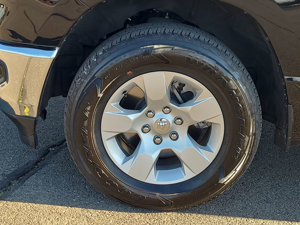 Thumbnail: 2024 RAM 1500 - 8