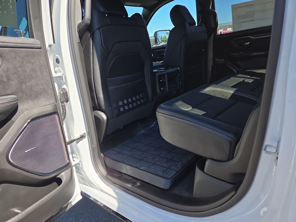 Thumbnail: 2026 RAM 1500 - 27