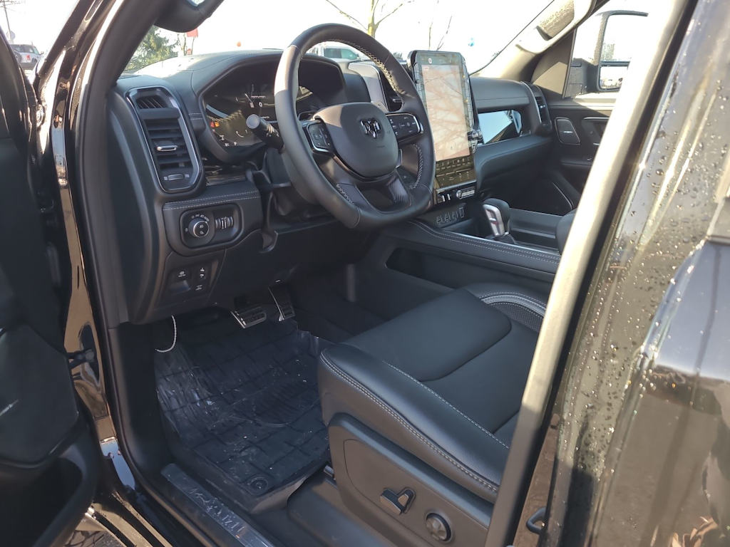 Thumbnail: 2026 RAM 1500 - 9