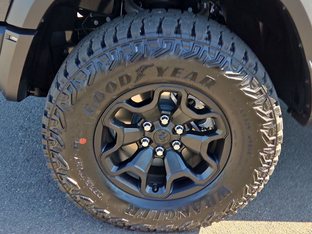 Thumbnail: 2026 RAM 1500 - 8