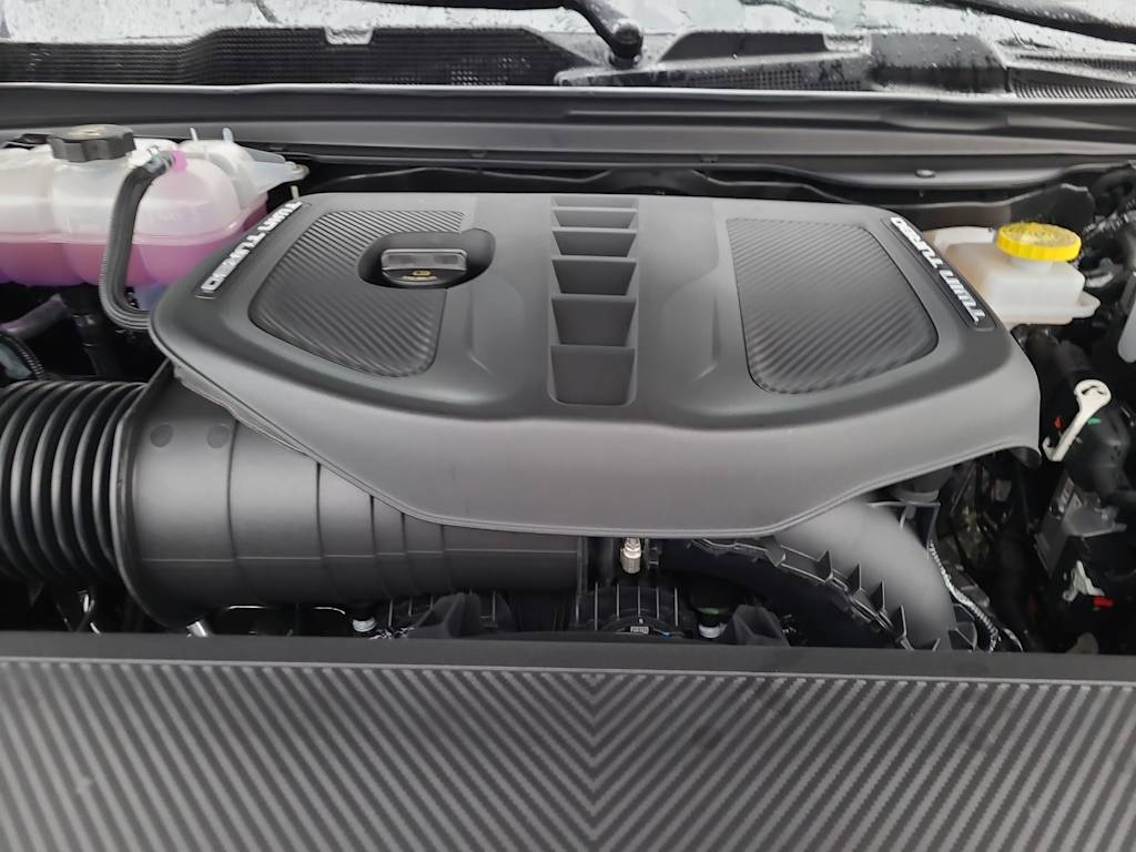 Thumbnail: 2026 RAM 1500 - 8