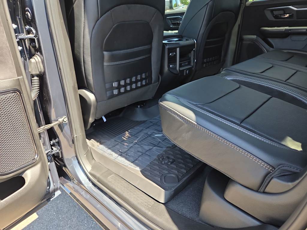 Thumbnail: 2026 RAM 1500 - 13