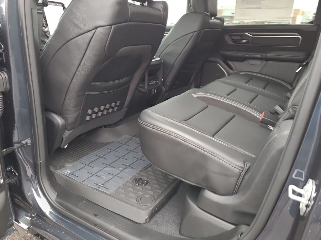 Thumbnail: 2026 RAM 1500 - 12