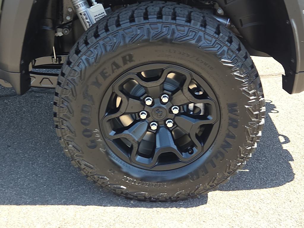 Thumbnail: 2026 RAM 1500 - 8
