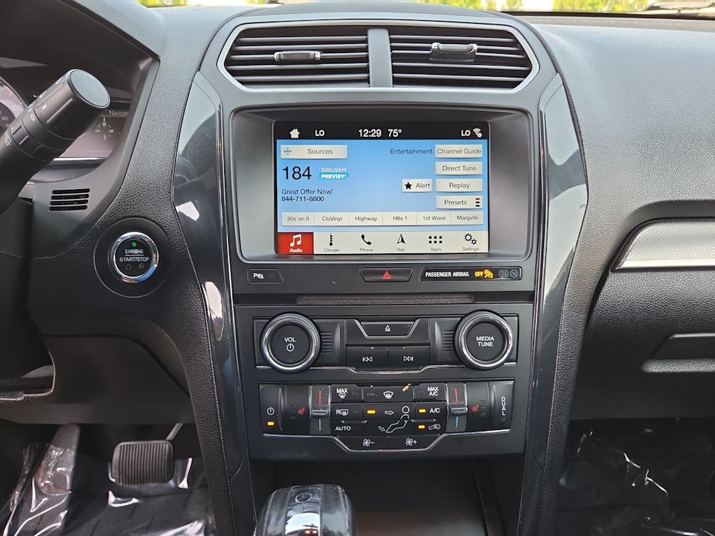 Thumbnail: 2018 Ford Explorer - 14