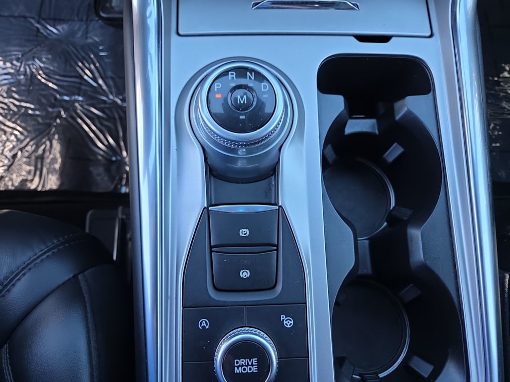 Thumbnail: 2021 Ford Explorer - 28