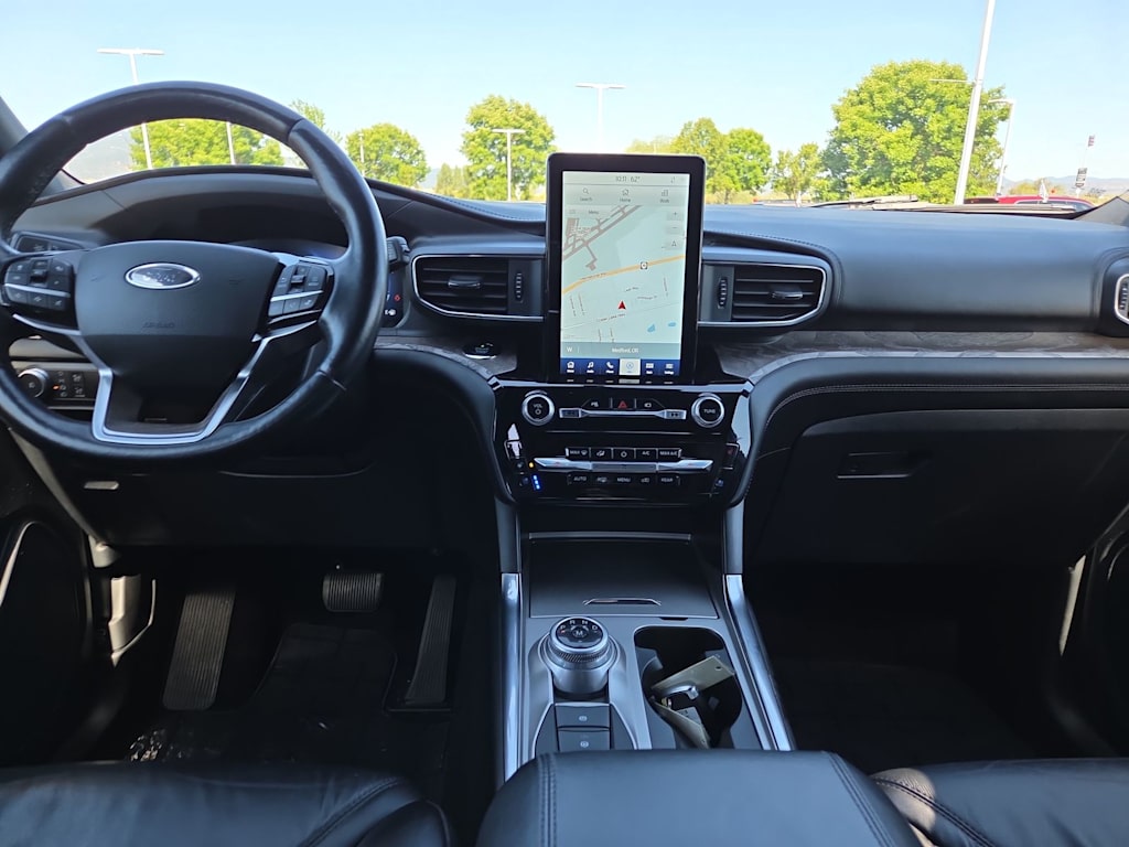 Thumbnail: 2021 Ford Explorer - 10