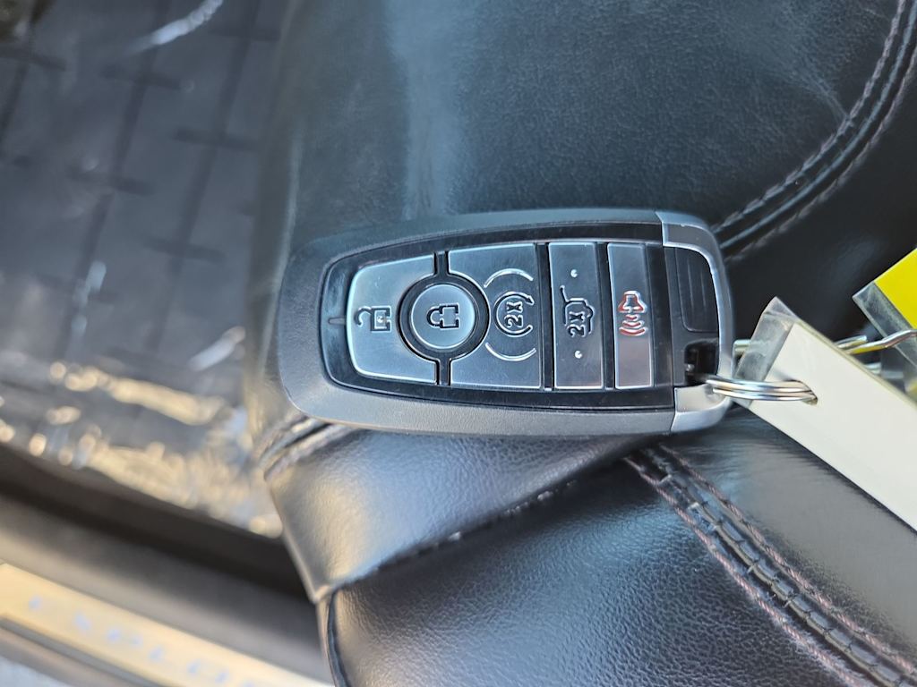 Thumbnail: 2021 Ford Explorer - 29