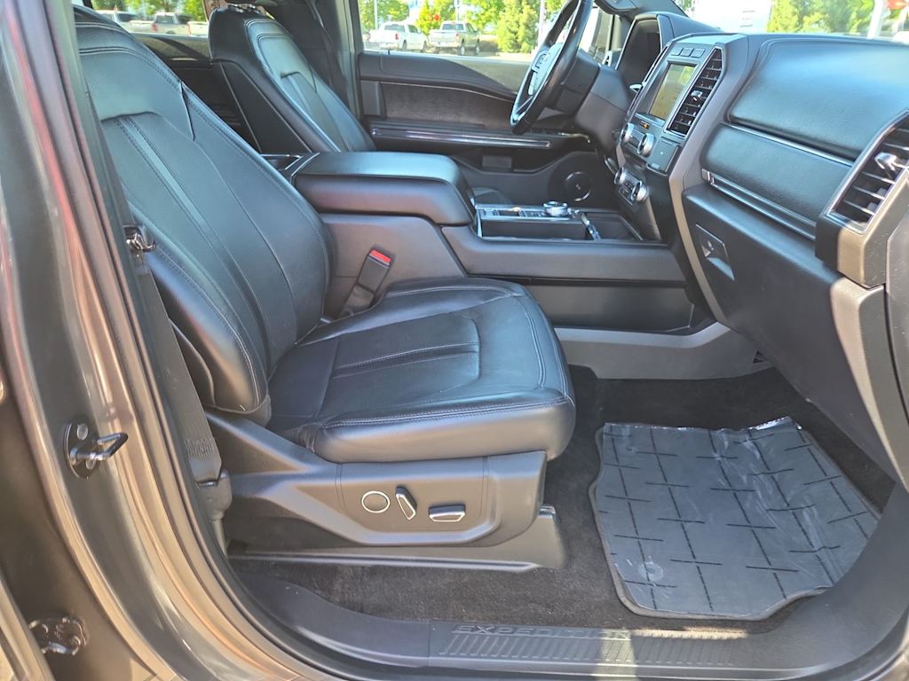 Thumbnail: 2018 Ford Expedition - 27