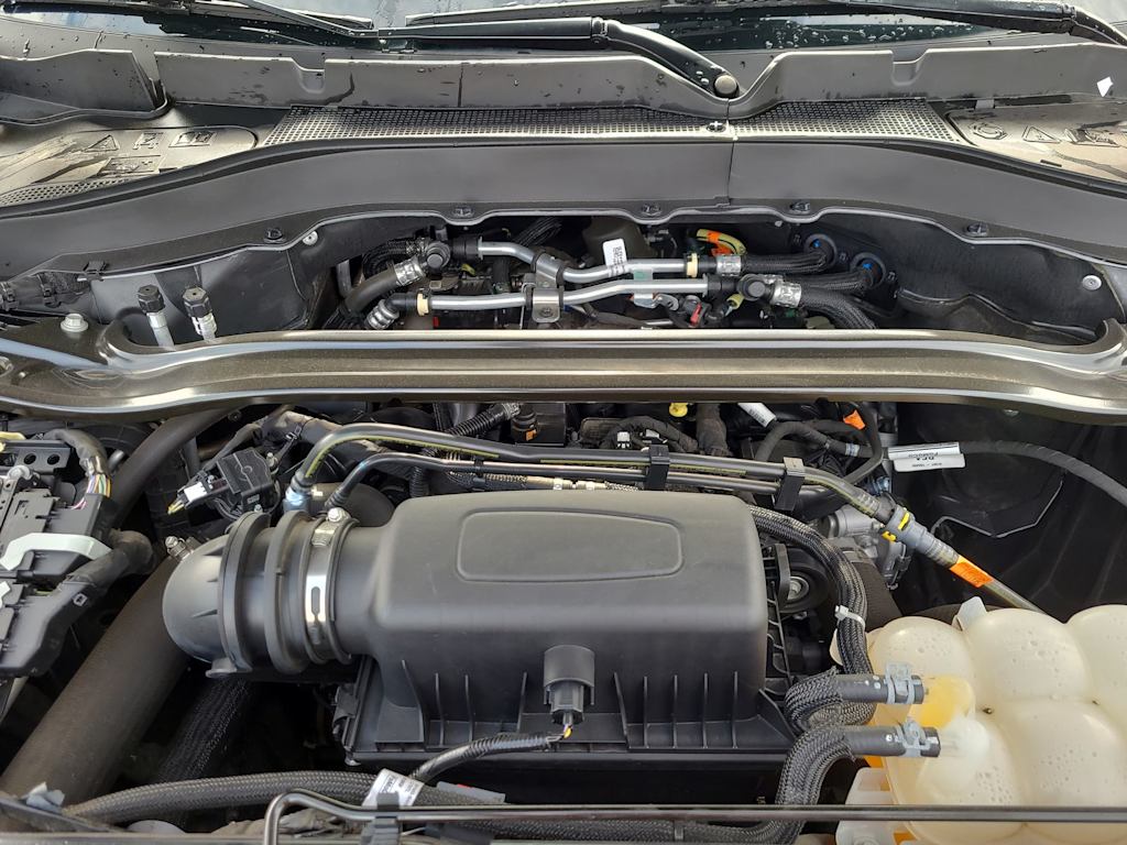 Thumbnail: 2023 Ford Explorer - 9