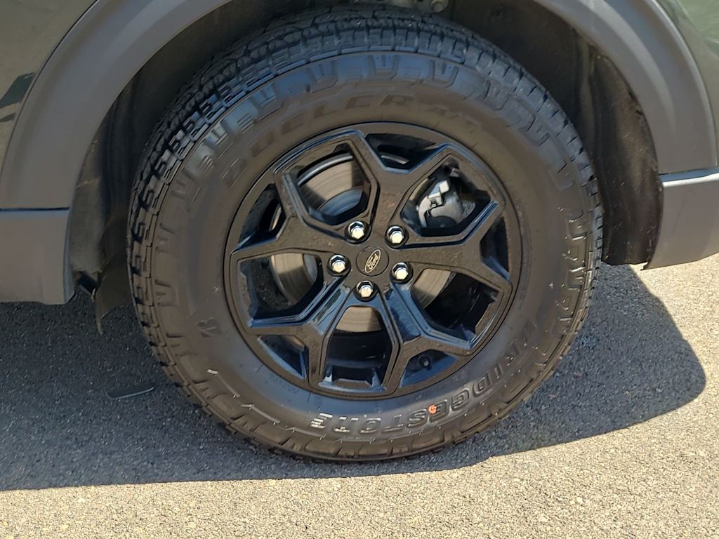 Thumbnail: 2023 Ford Explorer - 8