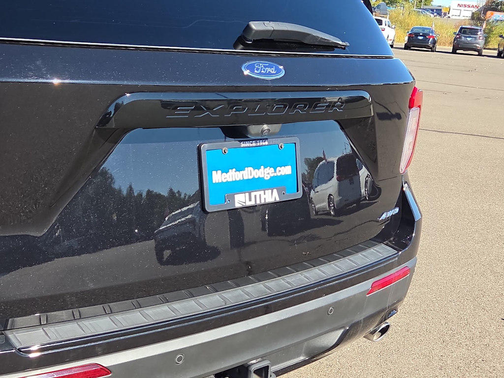 Thumbnail: 2023 Ford Explorer - 7
