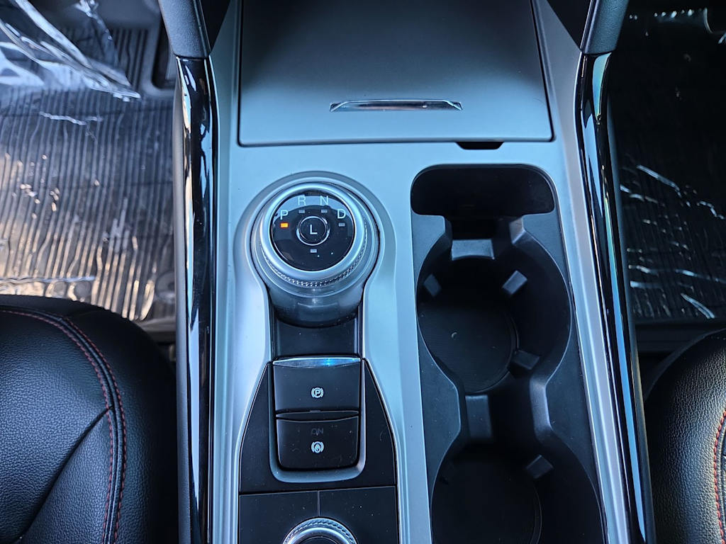 Thumbnail: 2023 Ford Explorer - 28