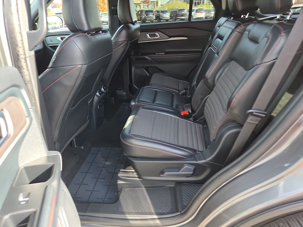 Thumbnail: 2025 Ford Explorer - 28