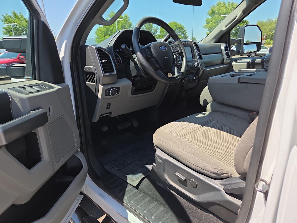 Thumbnail: 2020 Ford F-250 - 11