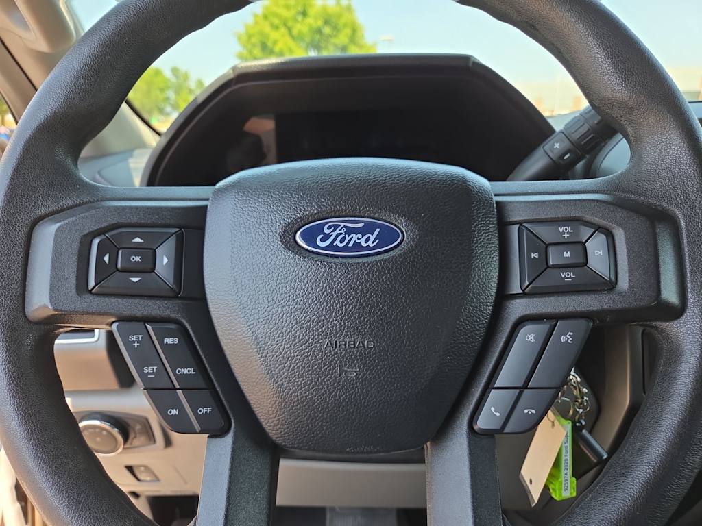 Thumbnail: 2020 Ford F-250 - 28
