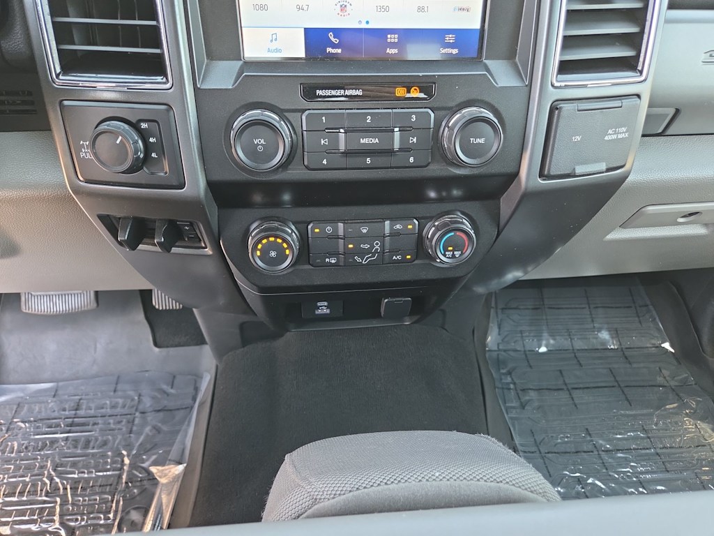 Thumbnail: 2020 Ford F-250 - 29