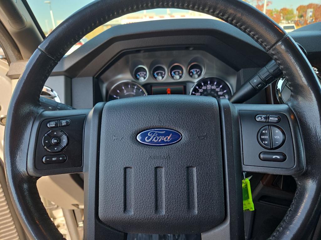 Thumbnail: 2014 Ford F-250 - 28