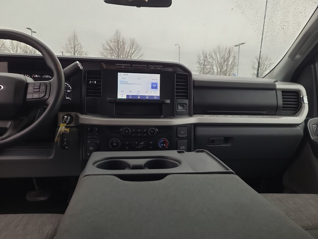 Thumbnail: 2024 Ford F-250 - 2