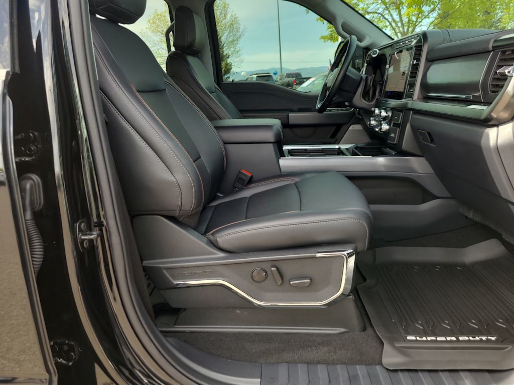 2024 Ford F-450 Lariat 11