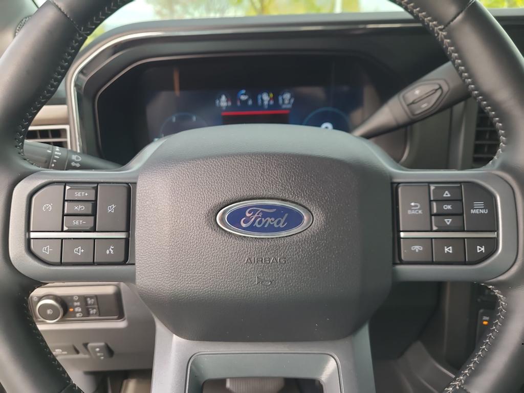 2024 Ford F-450 Lariat 28