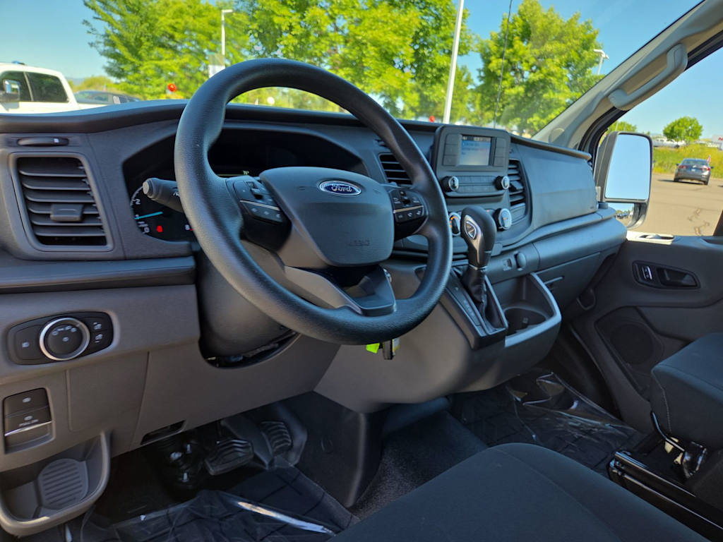 Thumbnail: 2025 Ford Transit Series - 2