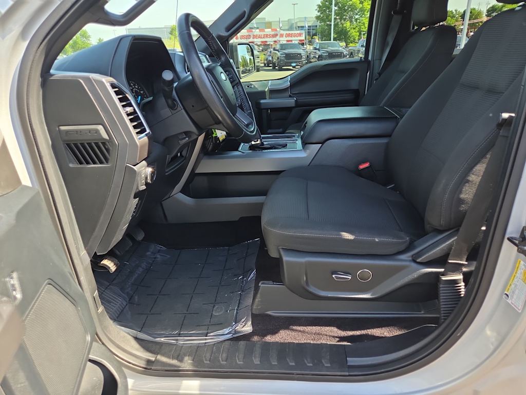 Thumbnail: 2016 Ford F-150 - 11