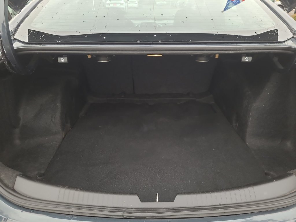 Thumbnail: 2020 Chevrolet Malibu - 17