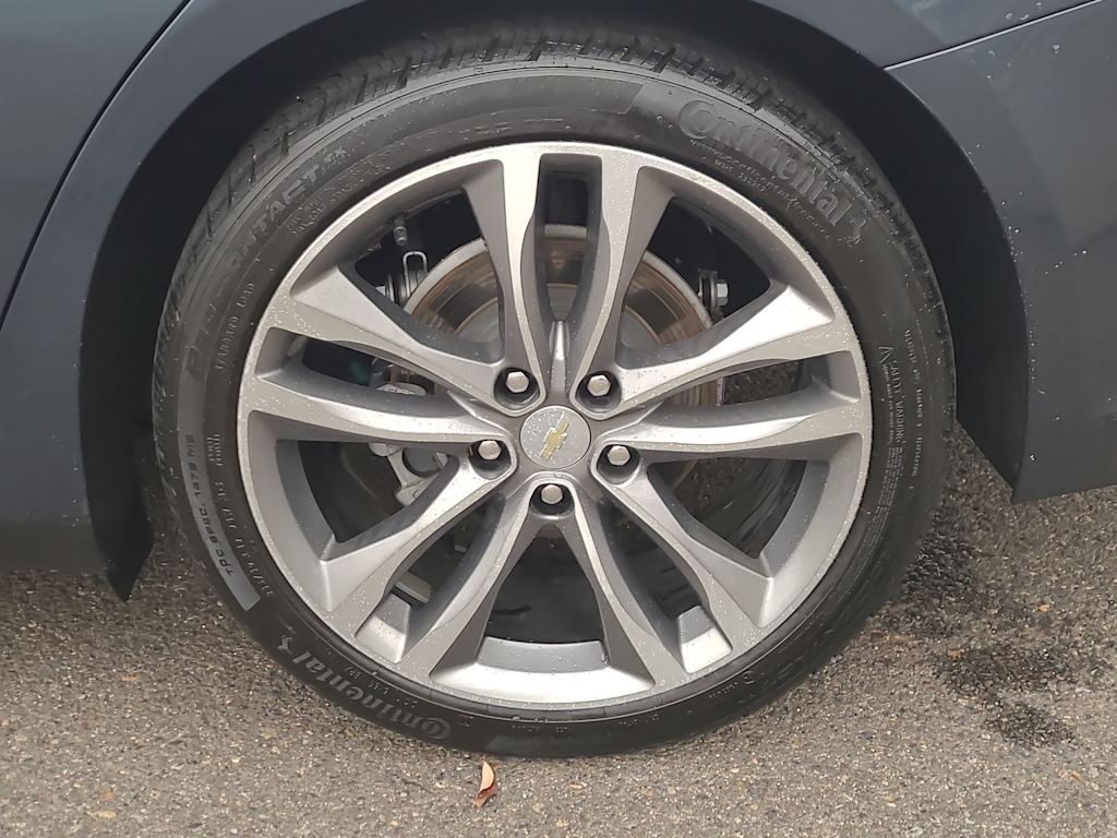 Thumbnail: 2020 Chevrolet Malibu - 8