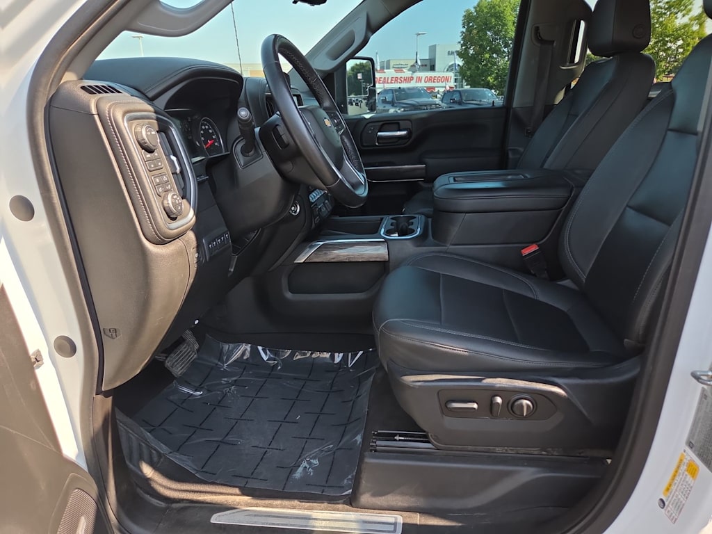 Thumbnail: 2021 Chevrolet Silverado 3500 - 9