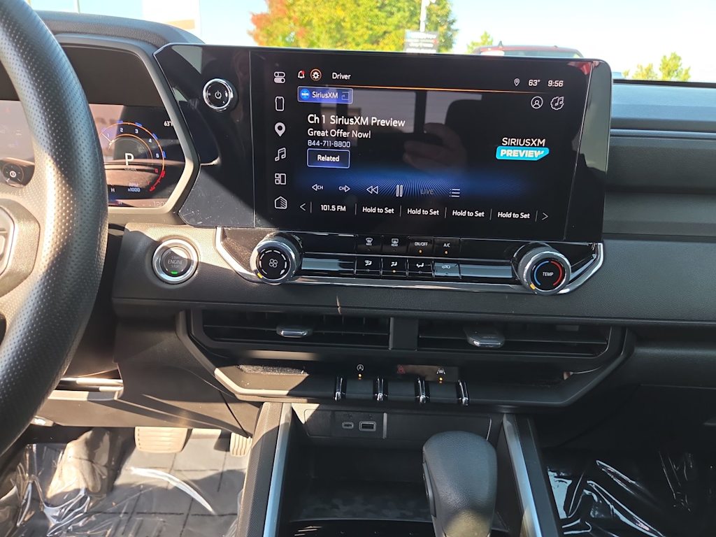 Thumbnail: 2024 Chevrolet Colorado - 12