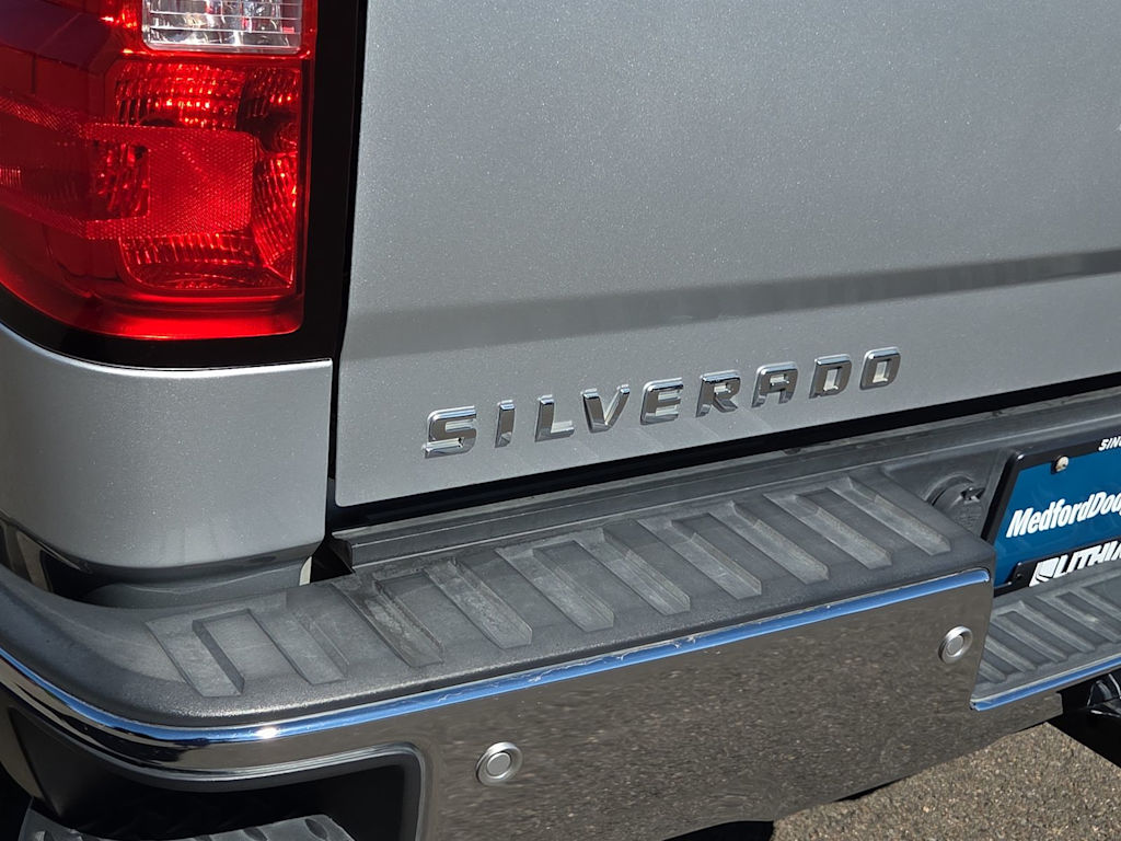 Thumbnail: 2018 Chevrolet Silverado 1500 - 26