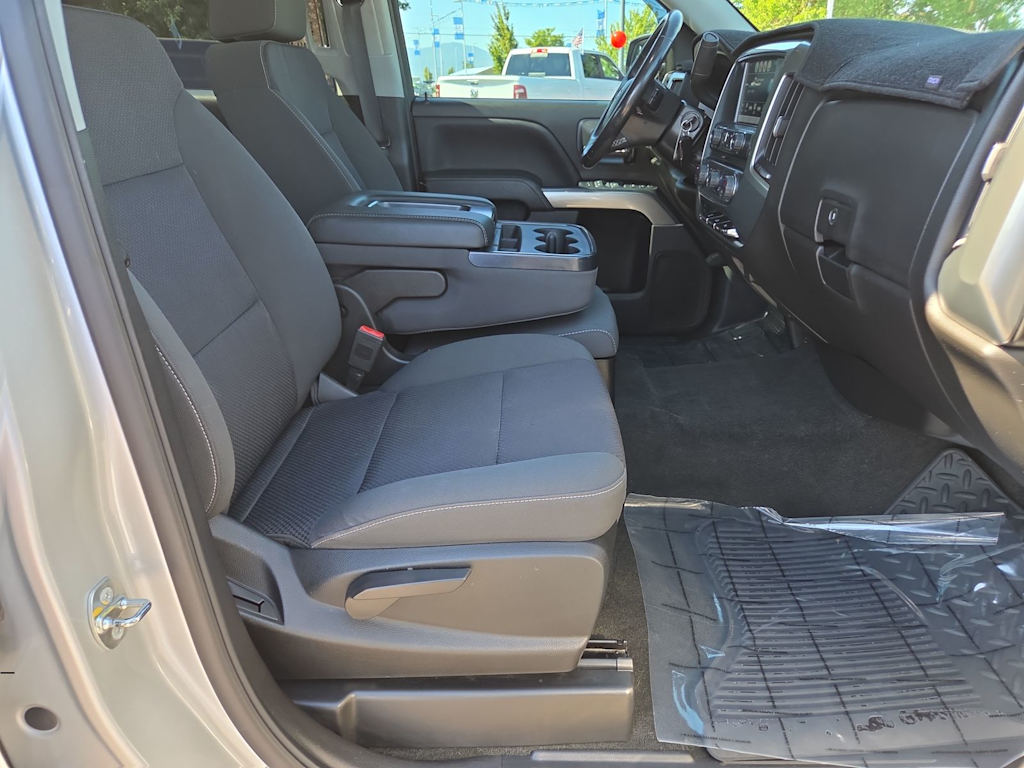 Thumbnail: 2018 Chevrolet Silverado 1500 - 27