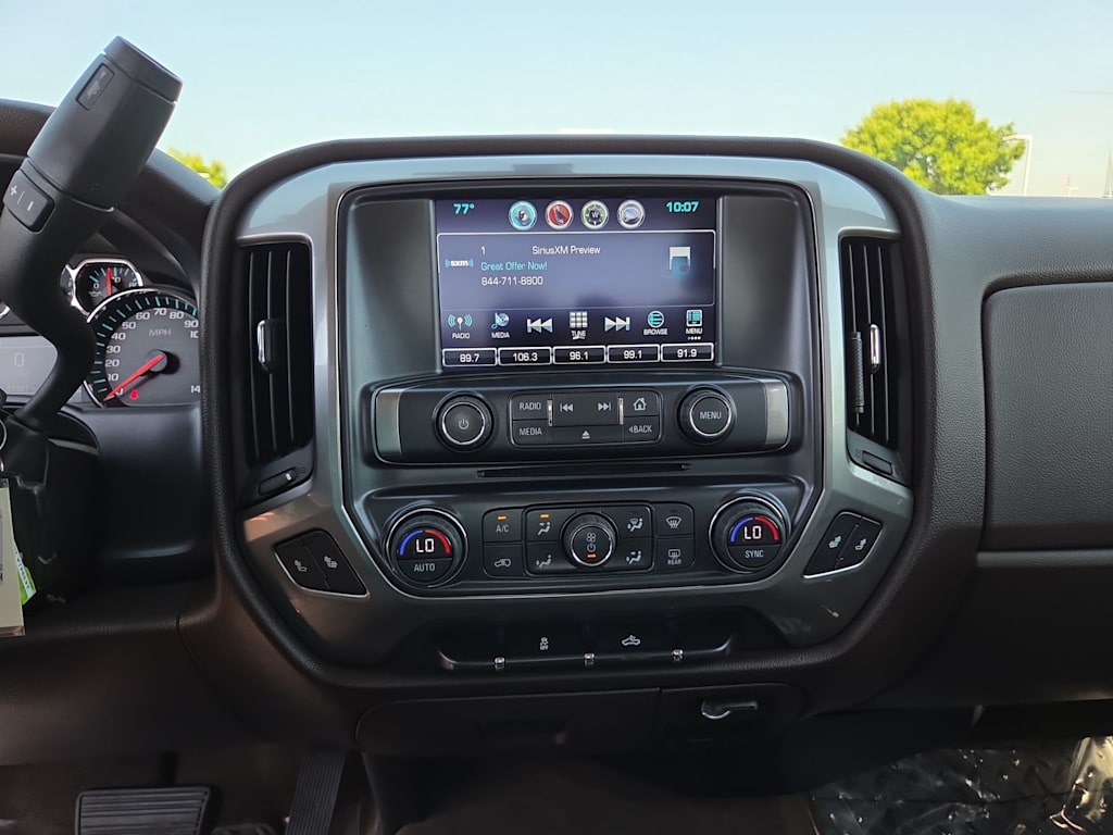 Thumbnail: 2017 Chevrolet Silverado 1500 - 12